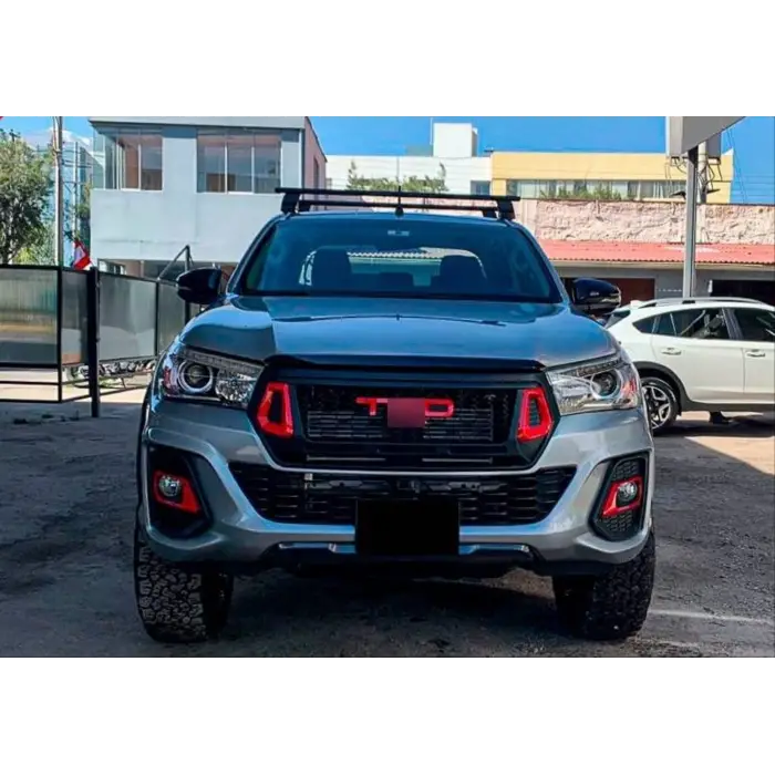 TOYOTA HILUX REVO 2016+ IÇIN UYUMLU ROCCO TRD BODY KIT (PANJUR-TAMPON-DODIK SETI)