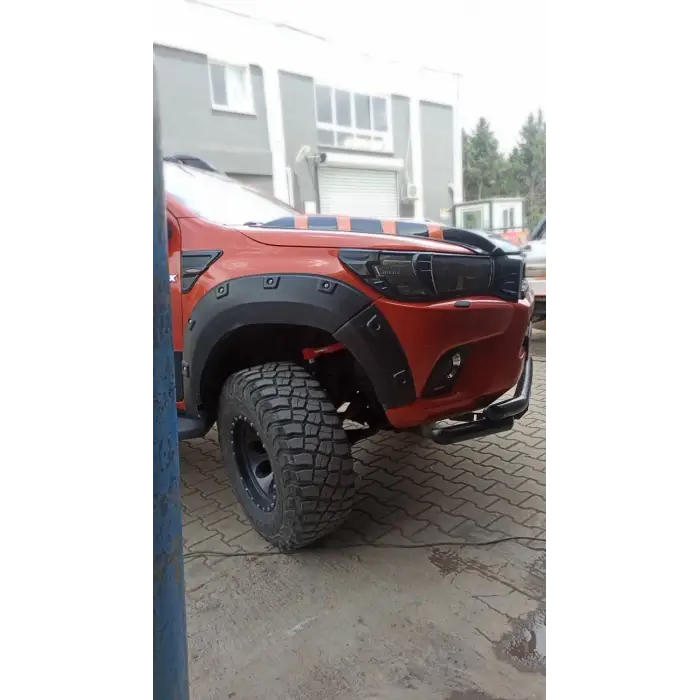 TOYOTA HILUX REVO Damalı DODİK Plastik