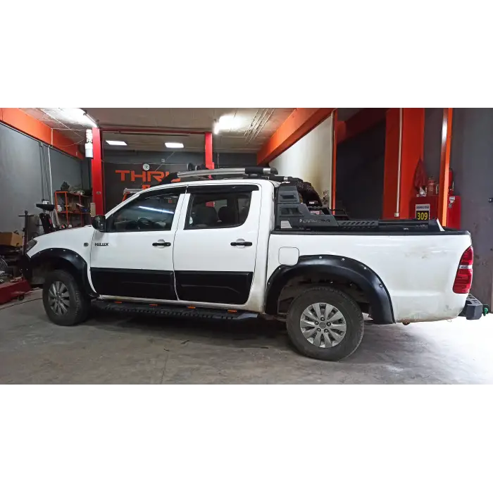 TOYOTA HİLUX Vigo 2007-2015 YAN KAPLAMA (FİBER)