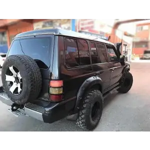 MİTSUBİSHİ PAJERO MK2 1993-1997 FİBER DODİK 5 Kapı
