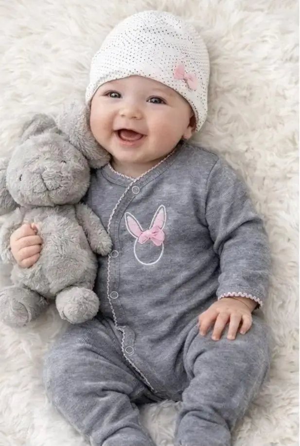 Sevimli Tavşan Desenli Kız Bebek 4’lü Tulum Seti