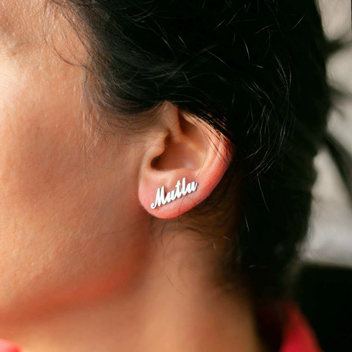 Çivili İsim Küpe - Altın