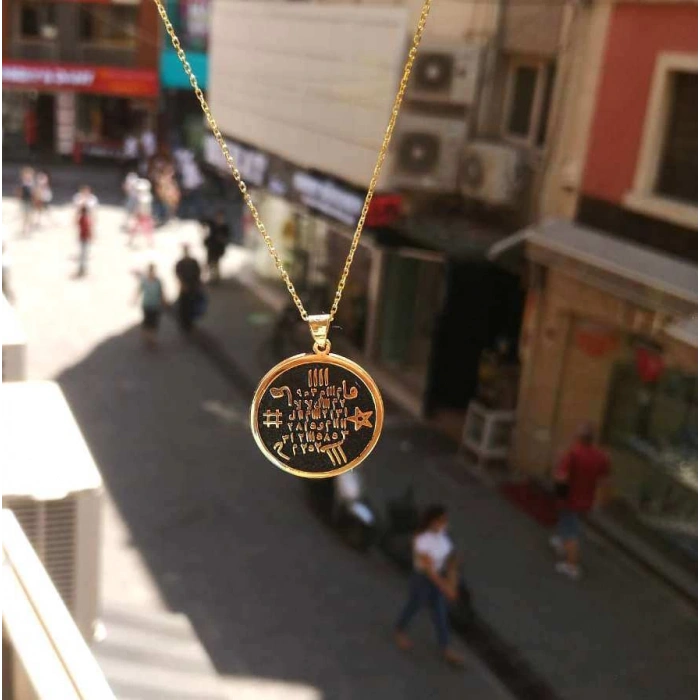 Hiçlikten Gelen Güç Gümüş Tılsım Kolye - Altın