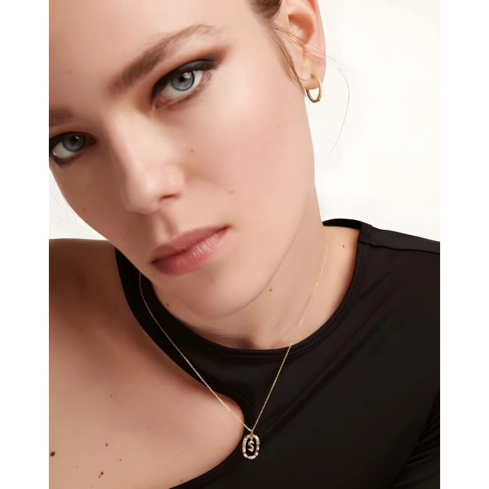 Renkli Taşlı Gümüş Harf Kolye - Altın