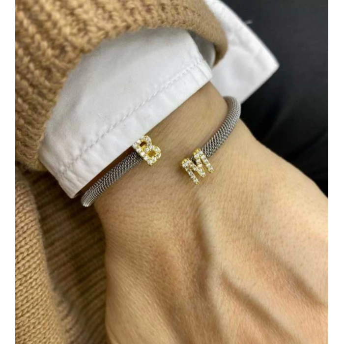 Yeni Tasrım Çelik Kasa Gümüş Harf Bileklik - Altın