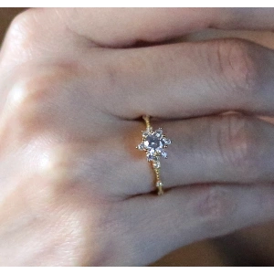 Pırlanta Montür Aşk Güneşi Gümüş Yüzük - Altın