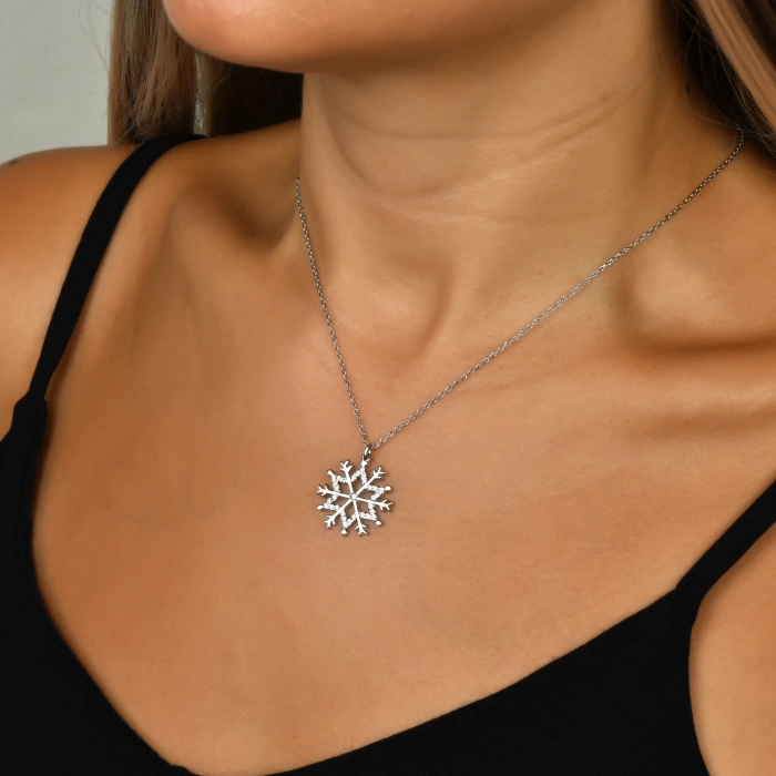Işıltılı Taşlı Kar Tanesi Gümüş Kolye - Gümüş