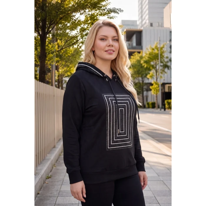 Önü Ve Kapüşonu Taşlı Sweatshirt