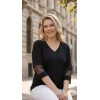 Yakası ve Kolları Taşlı Tül Detaylı Bluz