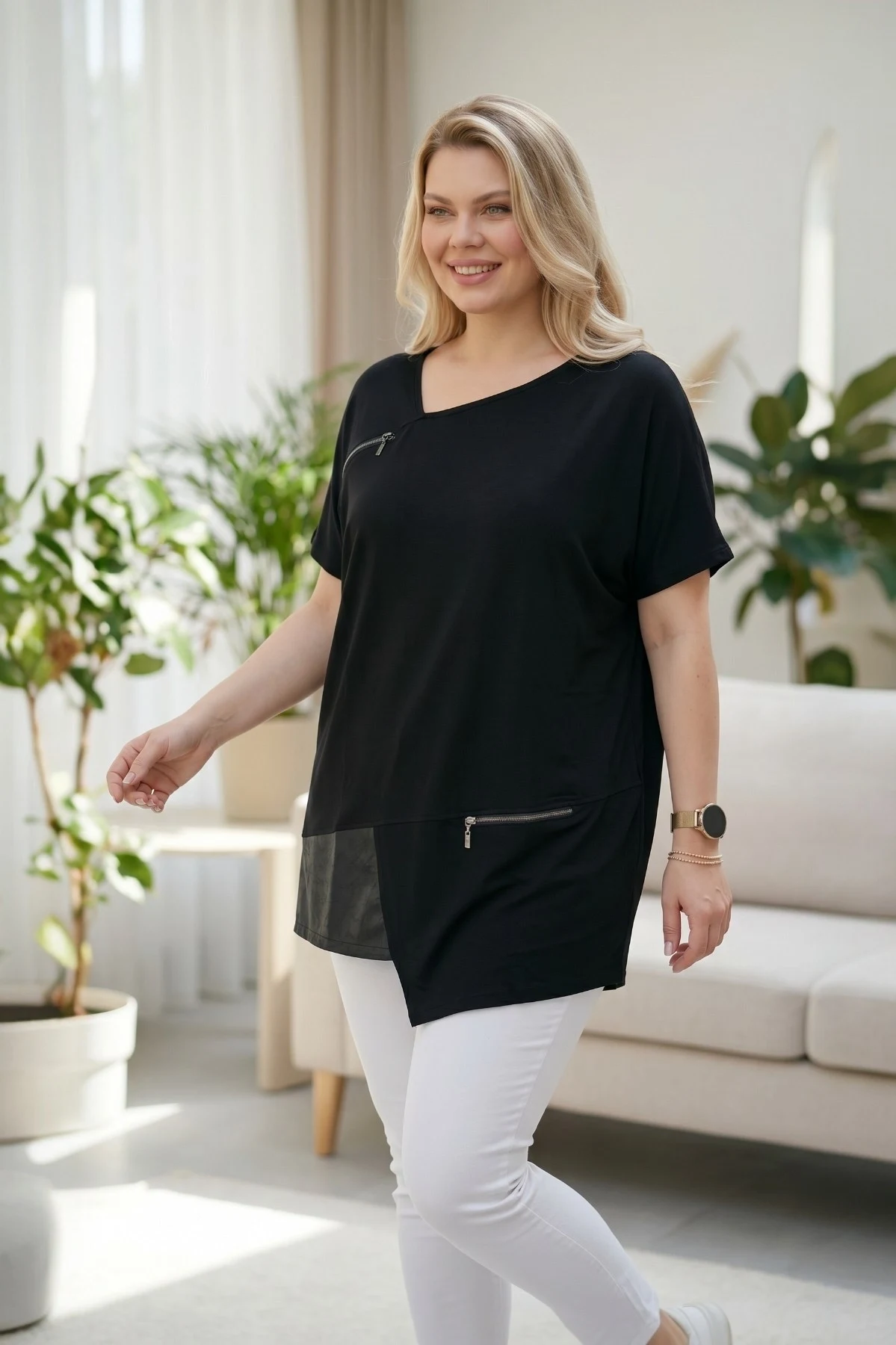 Fermuar Detaylı Asimetrik Bluz