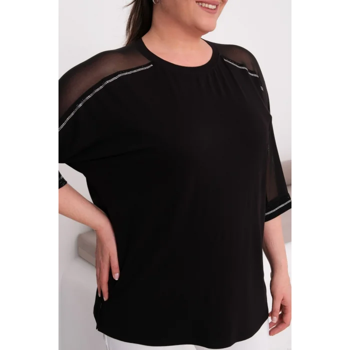 Kolları Şifon Detaylı Taş Baskılı Bluz