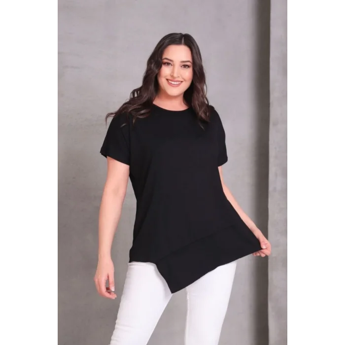 Eteği Asimetrik Basic Bluz