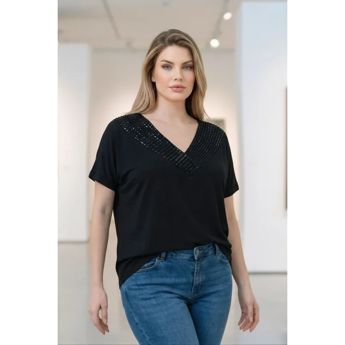 V Yaka Taş Detaylı Bluz