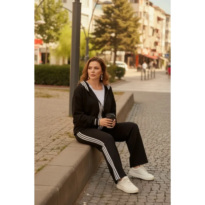 Yanları Şeritli Kapüşonlu Takım