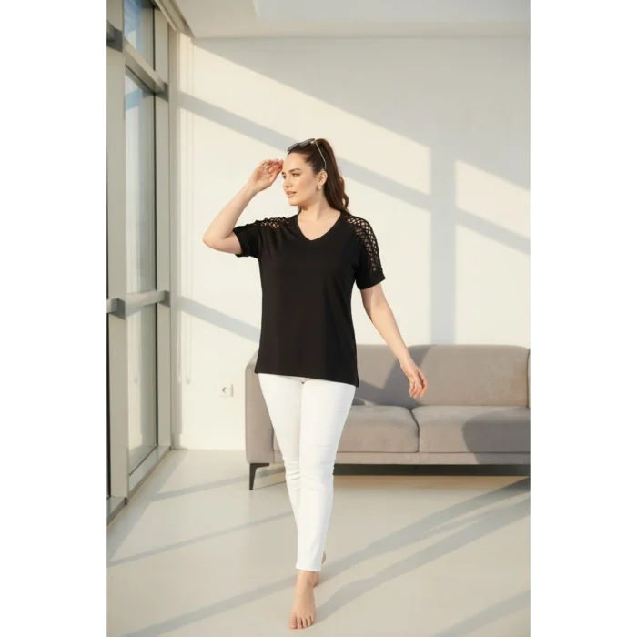 Omuz Lazer Kesim Taş Detaylı Bluz