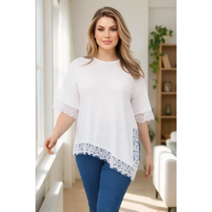 Eteği Asimetrik Dantelli Bluz