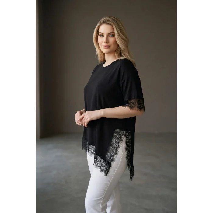 Eteği Asimetrik Dantelli Bluz