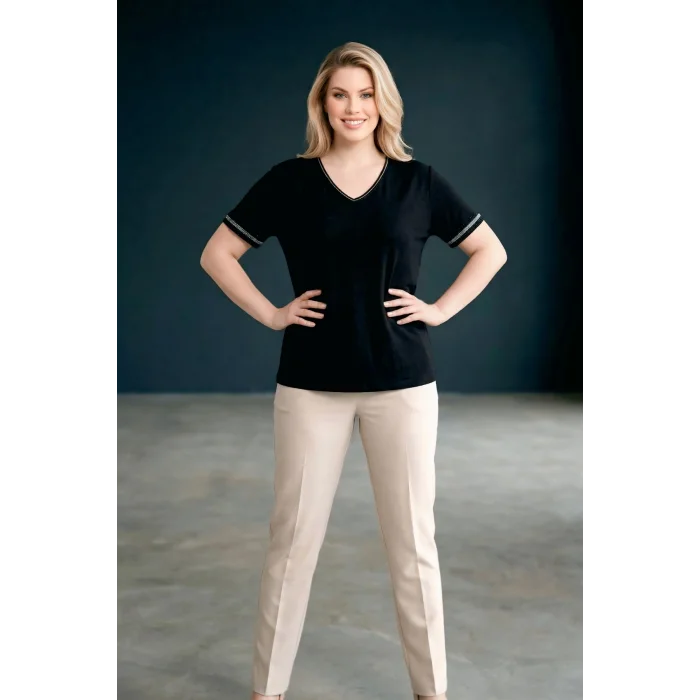 Yakası ve Kolları Taş Baskılı Bluz