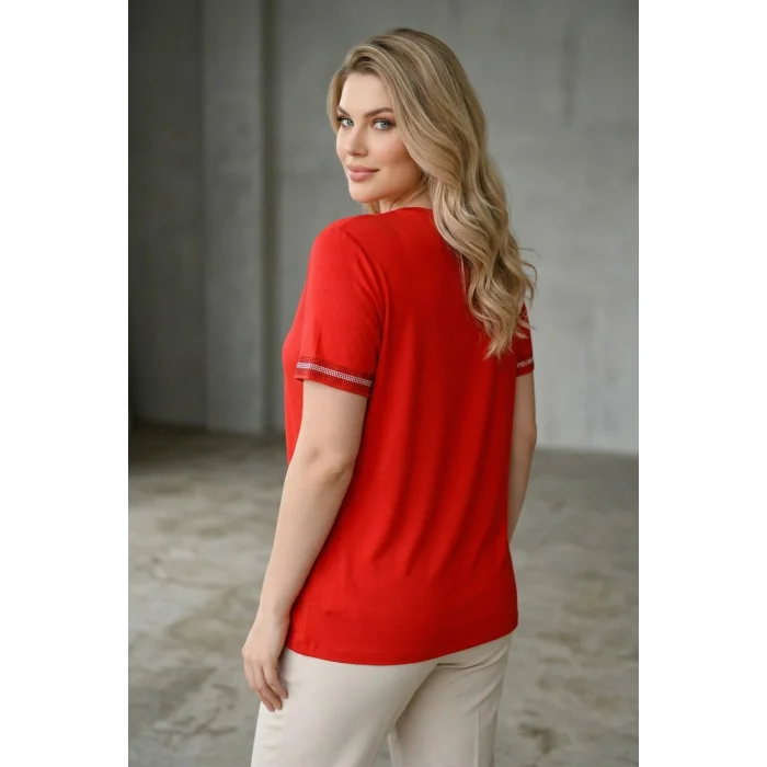 Yakası ve Kolları Taş Baskılı Bluz