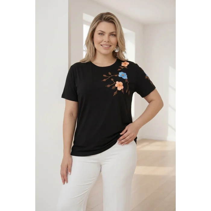 Kolu Çiçek Nakışlı Bluz