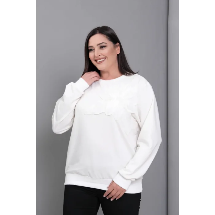 Çiçek Aplikeli Sweatshirt