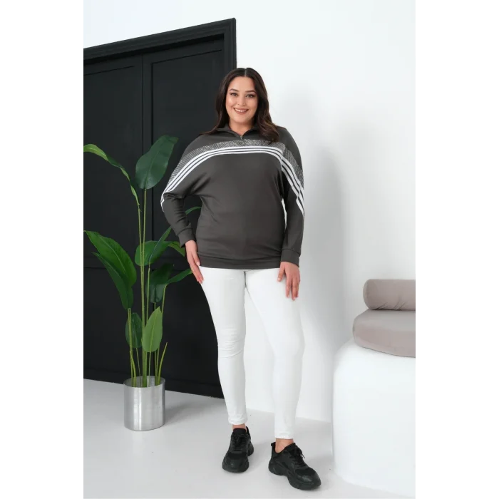Çizgili Taş Baskılı Sweatshirt