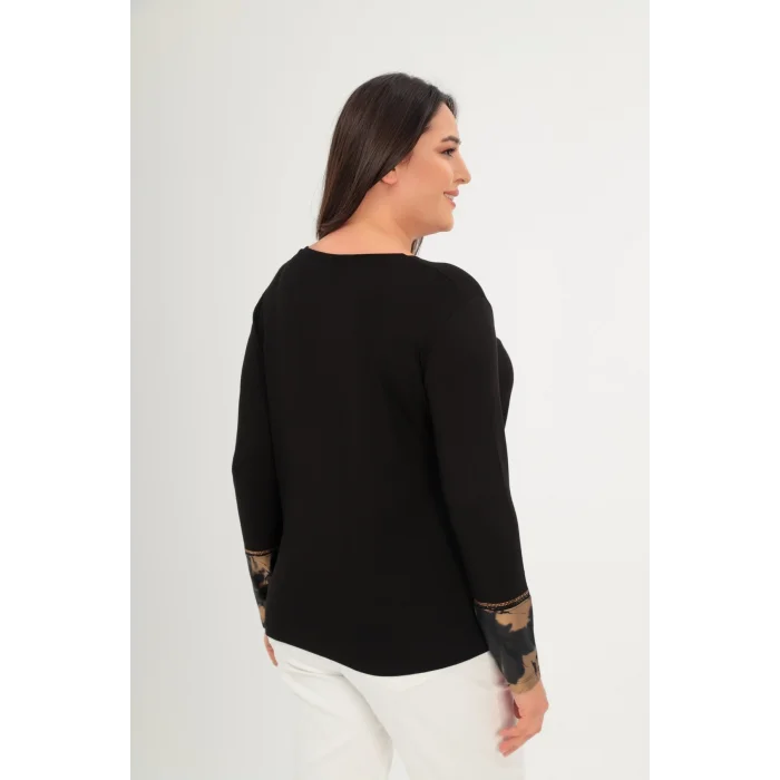 Desenli Parçalı Taş Baskılı Bluz