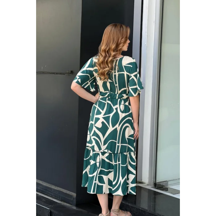 Desenli Yakası Düğmeli Elbise