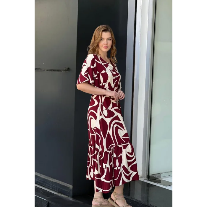 Desenli Yakası Düğmeli Elbise