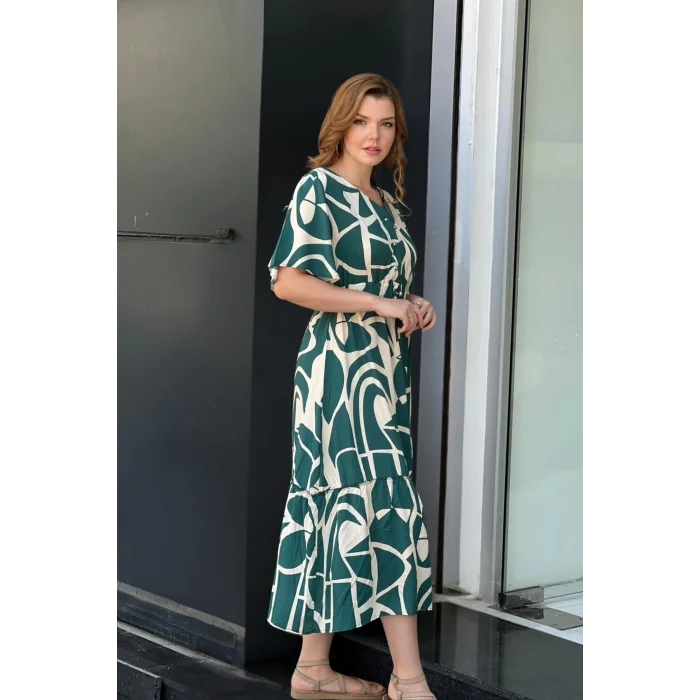 Desenli Yakası Düğmeli Elbise