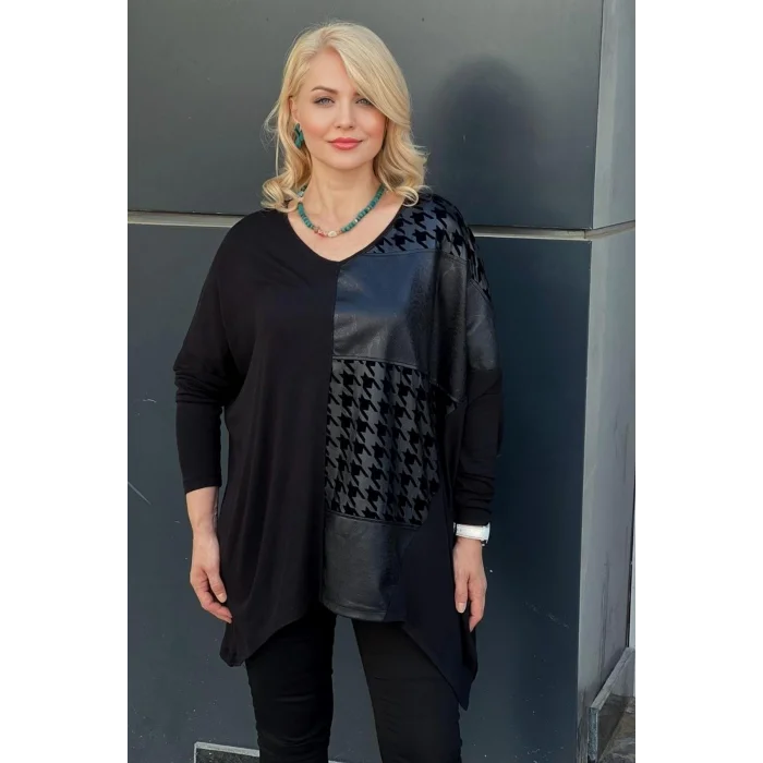 Kazayağı Desenli Suni Deri Detaylı Bluz