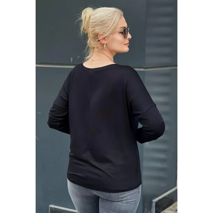 Yakası Tül Detaylı Bluz