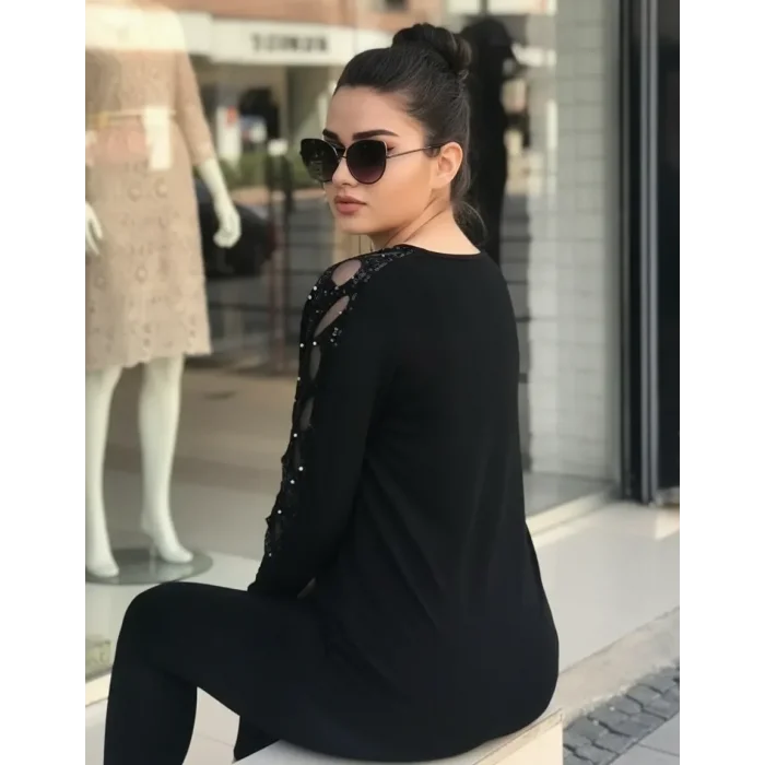Kolları Lazer Kesim Pullu Bluz