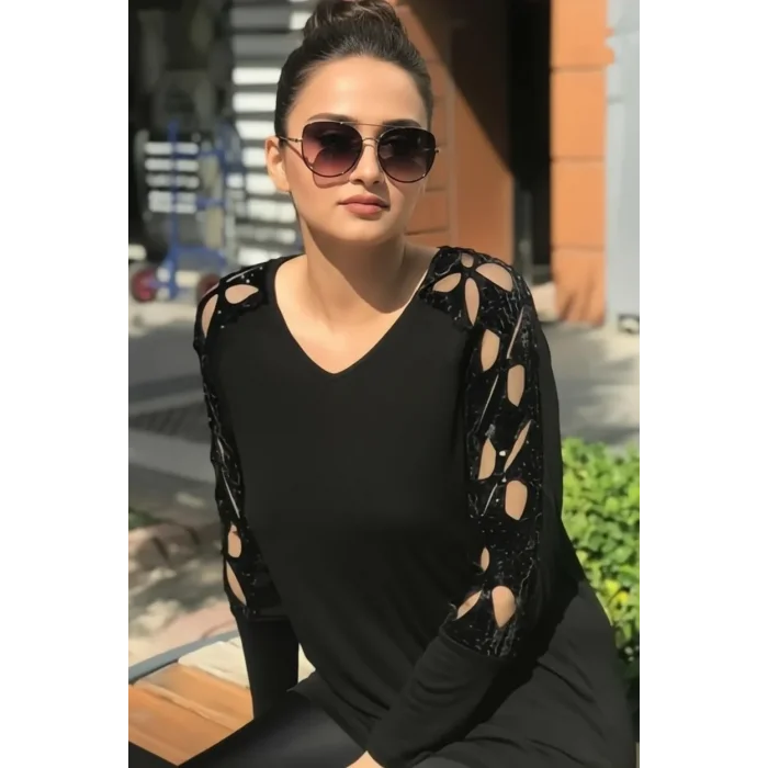 Kolları Lazer Kesim Pullu Bluz