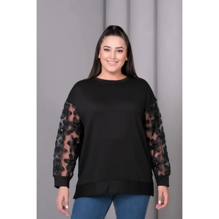 Kolları Tül Çiçek Aplikeli Bluz