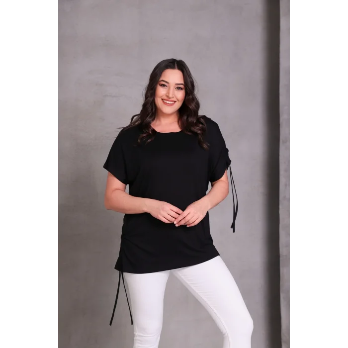 Kolu Eteği Büzmeli Bluz