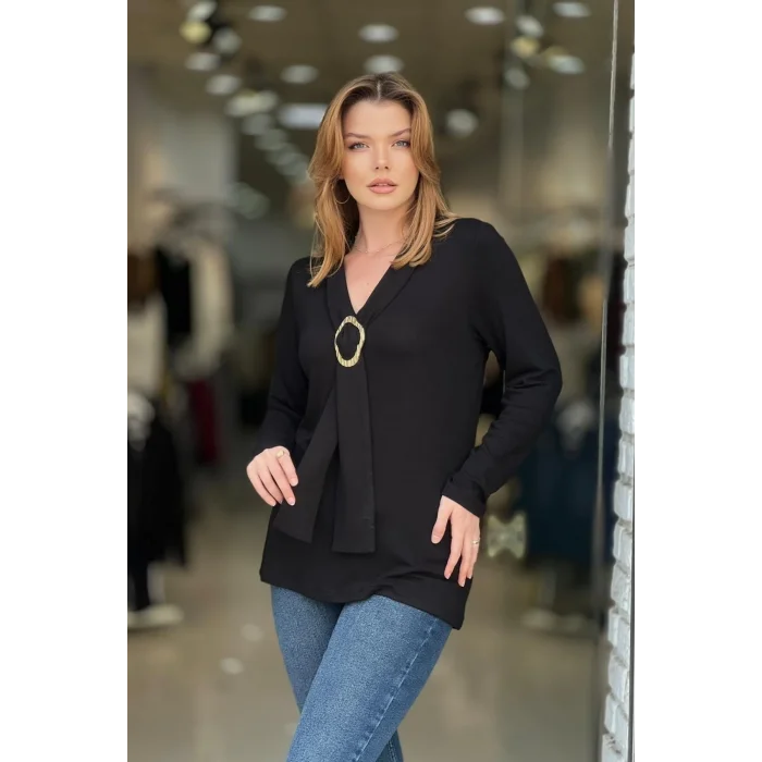 Kravatlı Tokalı Bluz