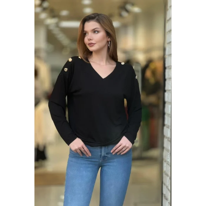 Omuz Düğme Detaylı Bluz