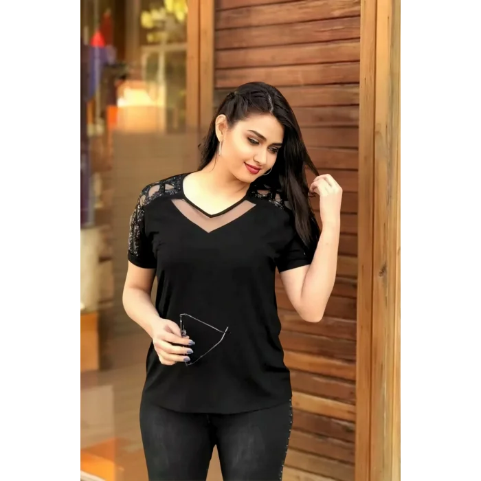 Omuz Lazer Kesim Pullu Bluz