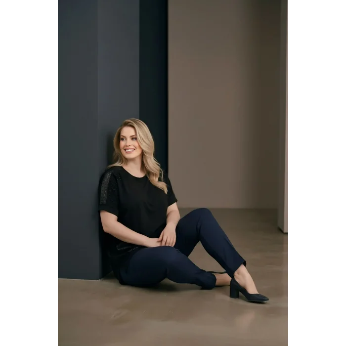 Omuz Ve Cepleri Lazer Kesim Bluz