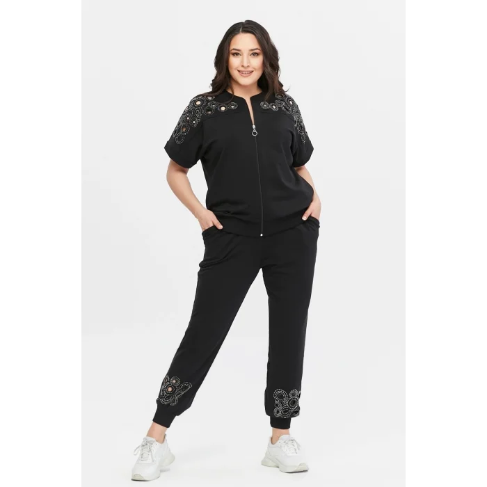 Omuz ve Paça Lazer Kesimli Takım