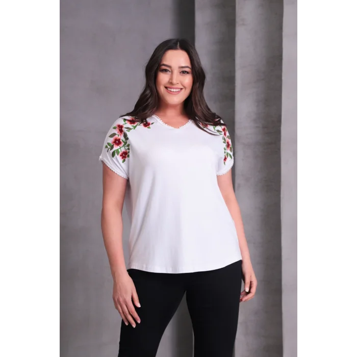 Omuzları Çiçek Nakışlı Bluz