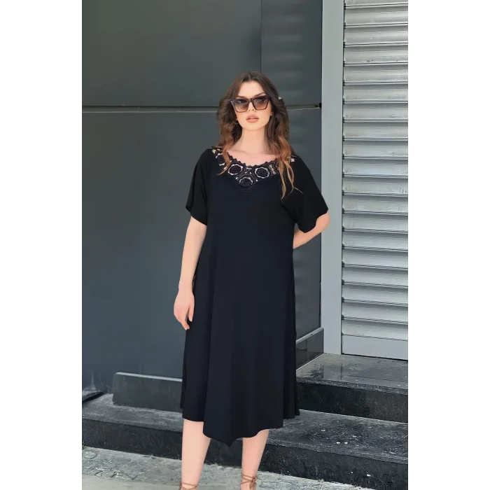 Ön Arka V Güpür Yakalı Elbise