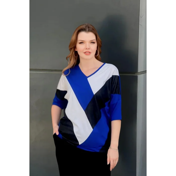 Önü Parçalı Suni Deri Detaylı Bluz