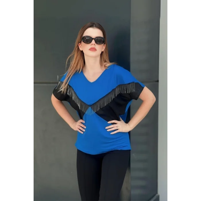 Önü Parçalı Zincir Saçaklı Bluz