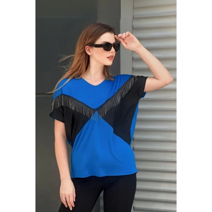 Önü Parçalı Zincir Saçaklı Bluz