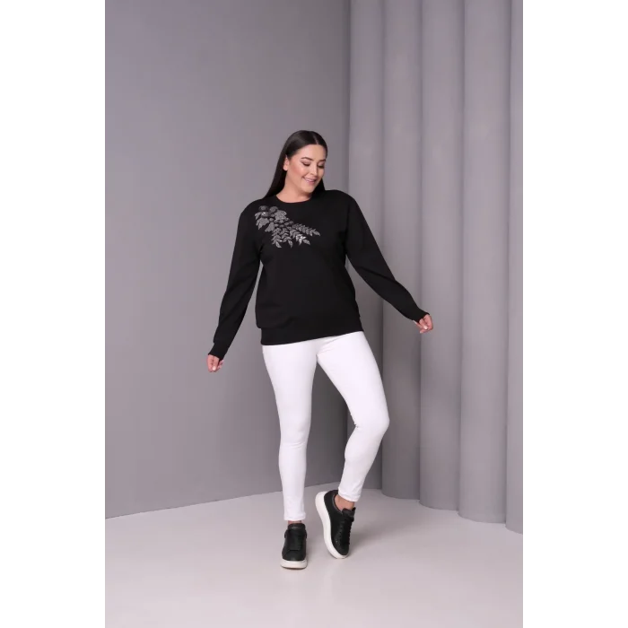 Önü Pul Nakış Sweatshirt