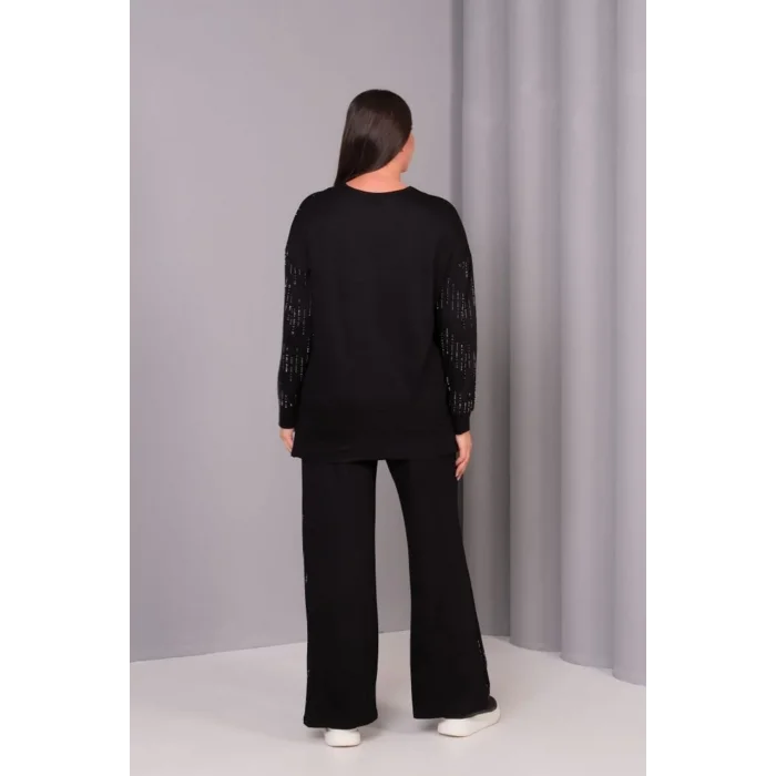 Önü Taş Baskılı Yırtmaçlı Takım