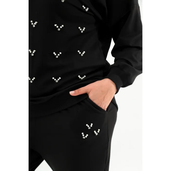 Önü V İncili Takım