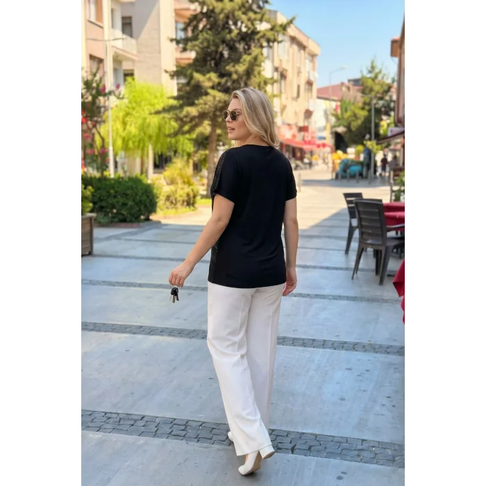 Pul Parçalı Bluz